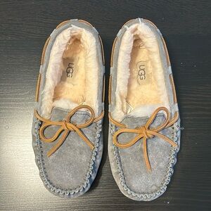 Women’s UGG moccasin style slippers.  Grey. Size 5.